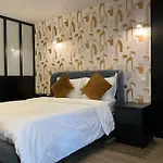 Ks Paris Studio Appart Near Station Gare Du Nord And Gare De L Est