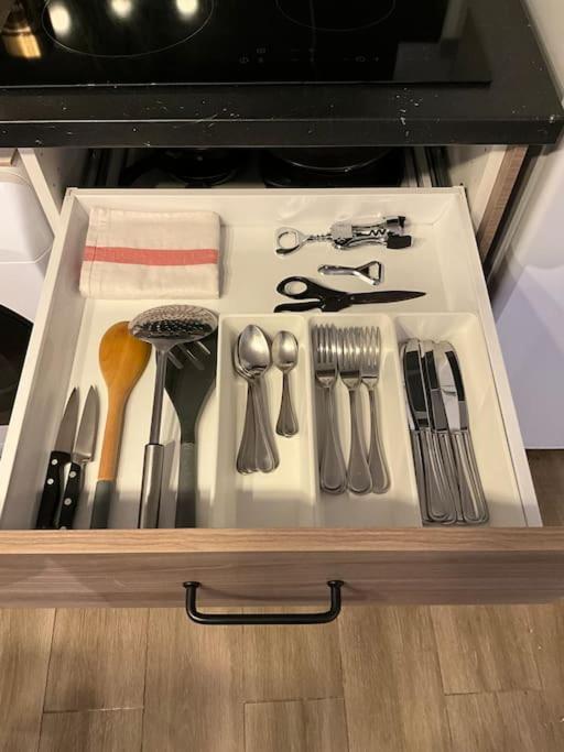 Ks Near Station Gare Du Nord And Gare De L Est Paris