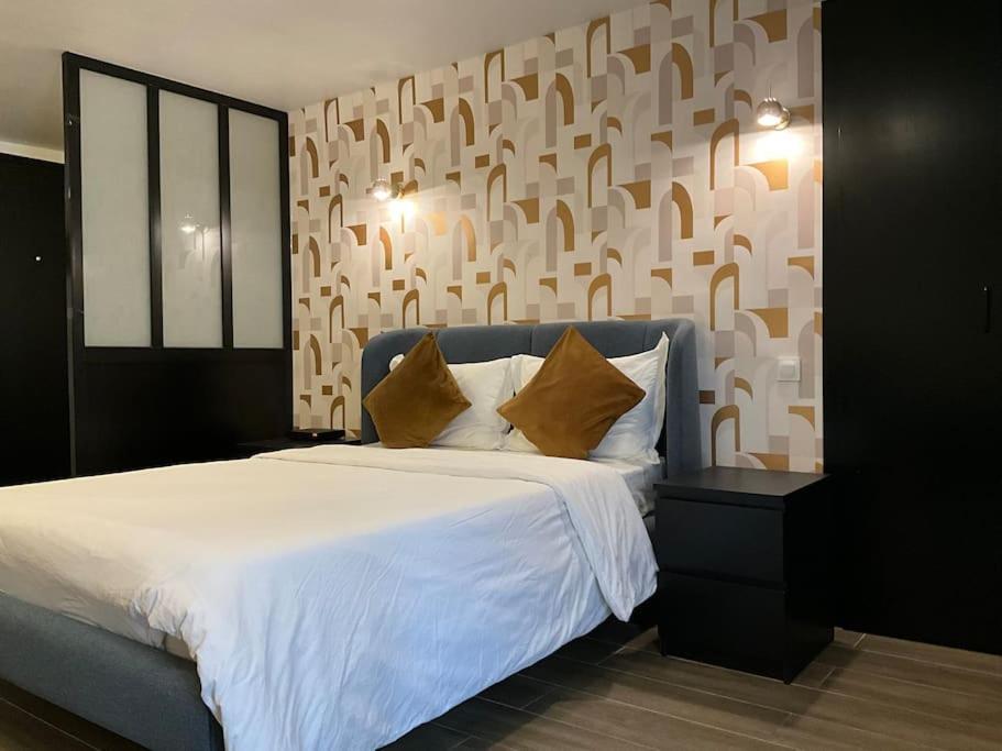 Ks Near Station Gare Du Nord And Gare De L Est Apartment *