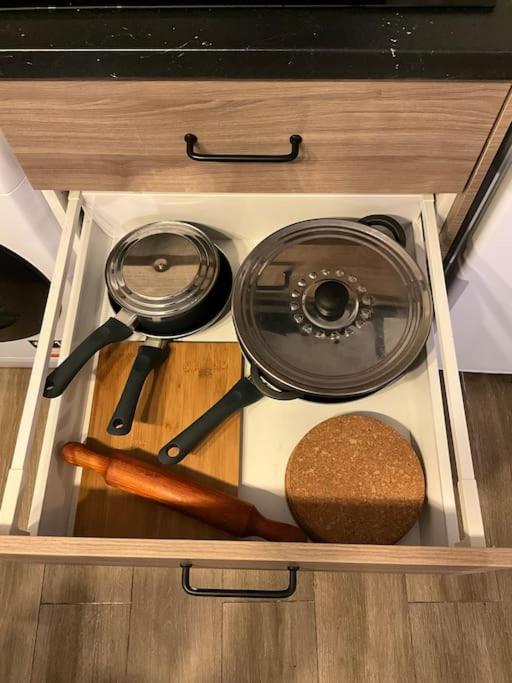 Apartment Ks Near Station Gare Du Nord And Gare De L Est Paris